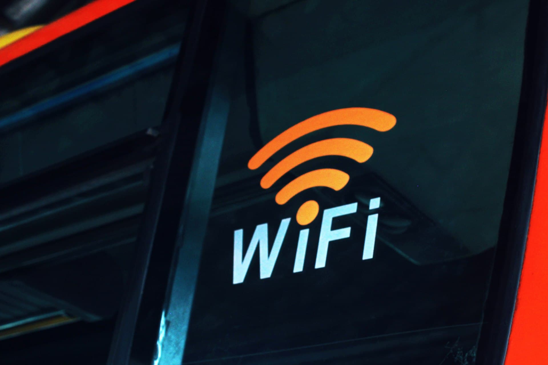 Sécurité WiFi et contrôle parental : comprendre pour mieux protéger